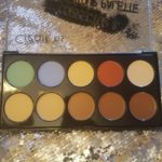 Corrector and Contour Palette